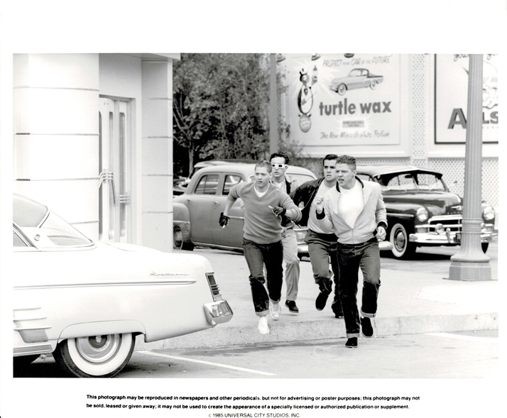 Back To The Future 8 X 10 Press Kit Still 1985 (32) Back To The Future 8 X 10 Press Kit Still 1985 (32)