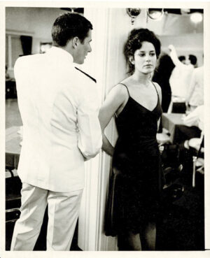 An Officer And A Gentleman Us 8 X 10 Still (5)