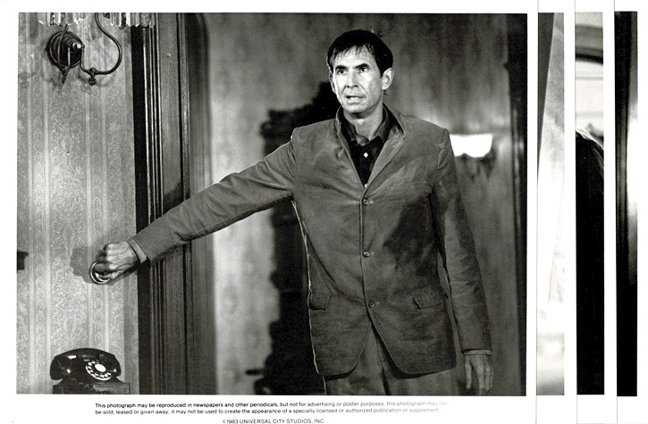 Psycho 2 Stills 8 X 10 (5)